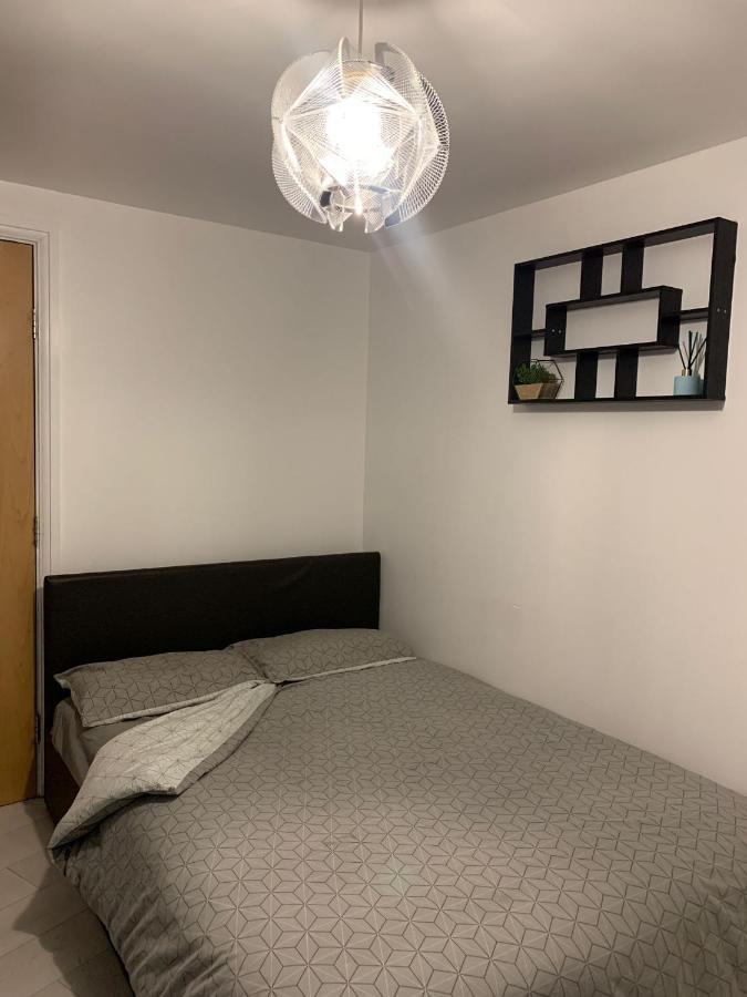 Room Near City 伦敦 外观 照片